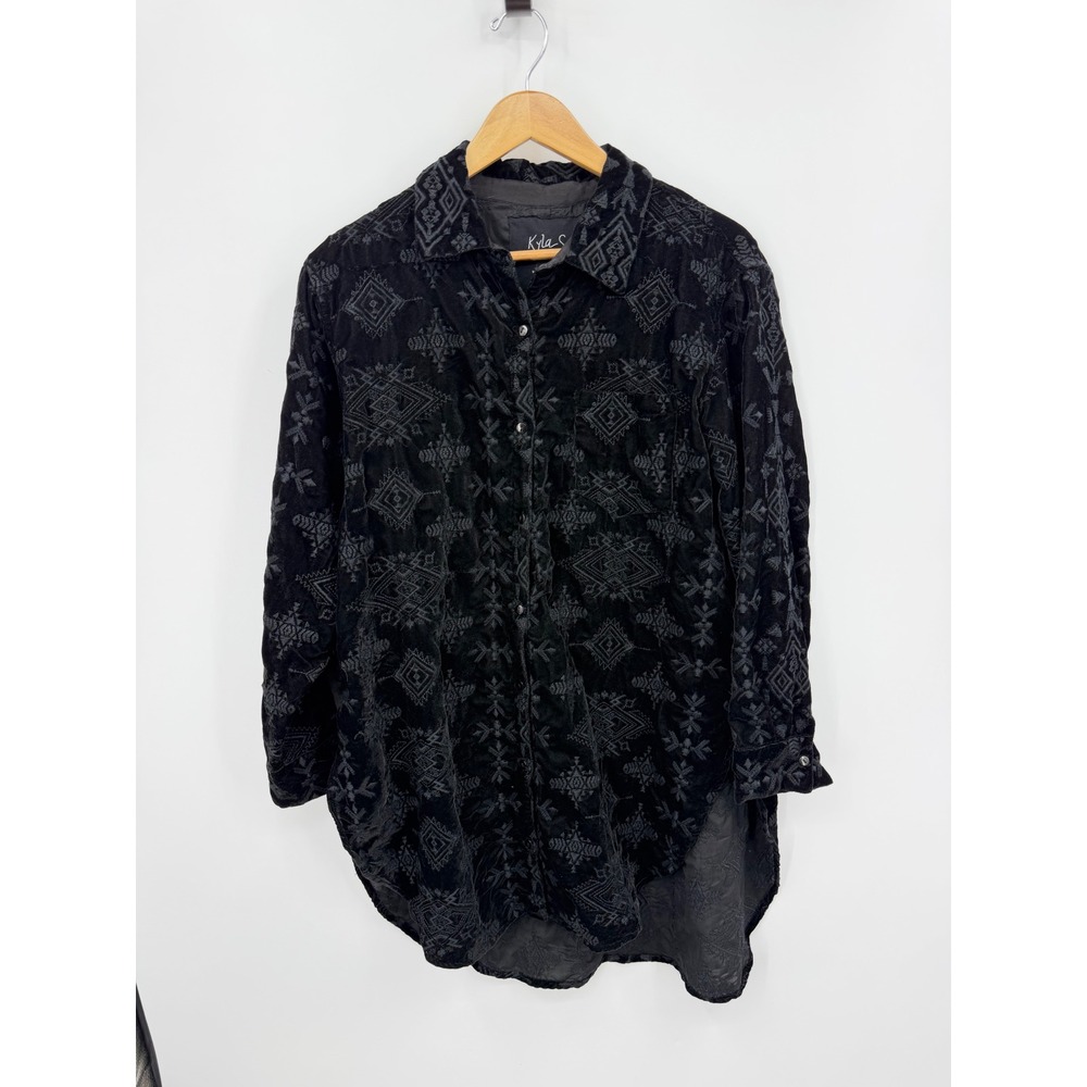 Kyla Seo Velvet Embroidered Tunic Top Women XL Black High Low Long Sleeve Button
